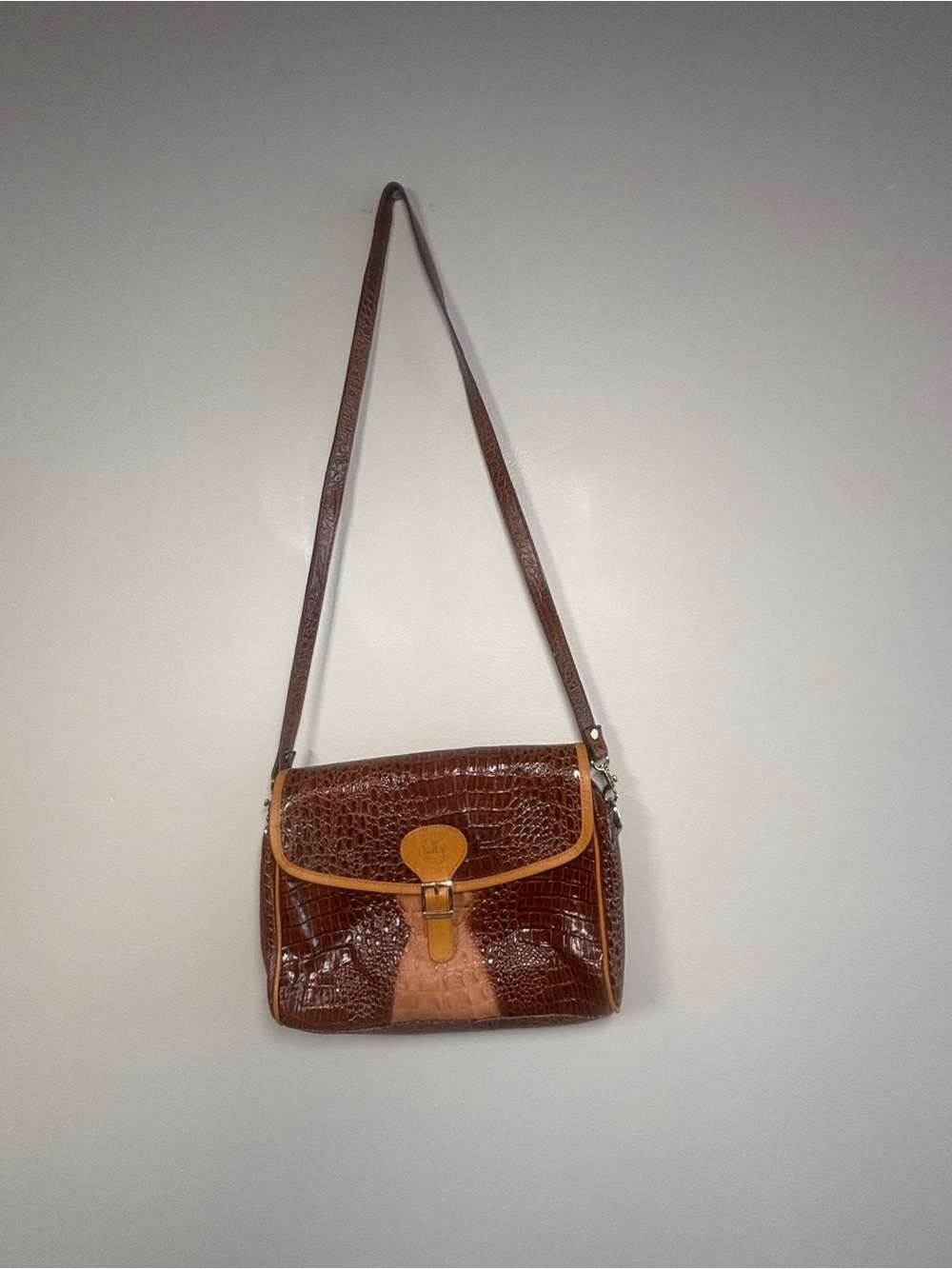 Women’s Brown Croc-Embossed Leather Crossbody Bag